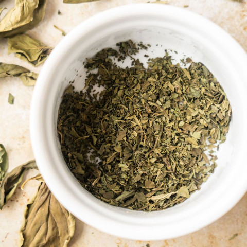 Lá Húng Tây Basil Leaves Khô