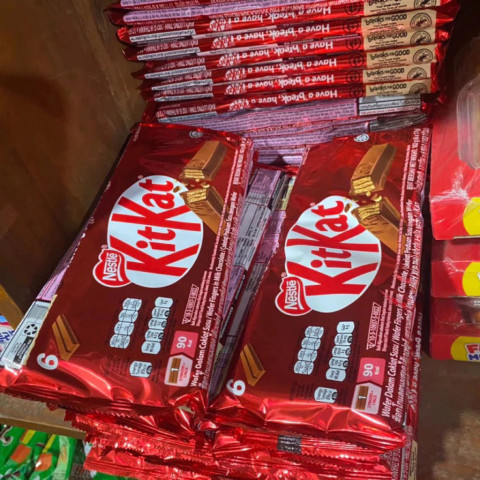 Bánh xốp Sôcôla sữa Nestlé KitKat 17g