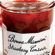 Mứt dâu Bonne Maman Strawberry Preserve 370g