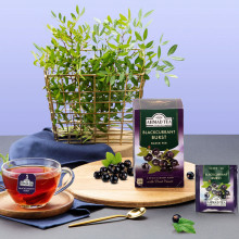 Trà nho đen Ahmad Blackcurrant Burst Black Tea hộp 40gr x 6