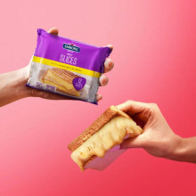 Phô mai lát Emborg Perfect Slices 200g F122969