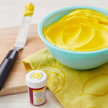 Màu vàng thực phẩm Wilton Yellow Icing Color
