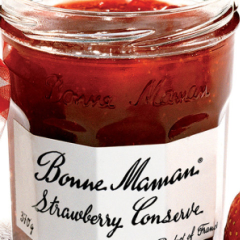 Mứt dâu Bonne Maman Strawberry Preserve 370g