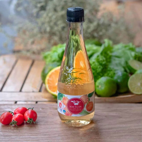 Giấm Vải Kim Ngân chai 450 ml