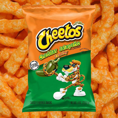 Snack phô mai ớt Cheetos Cheddar Jalapeno Crunchy 226.8g