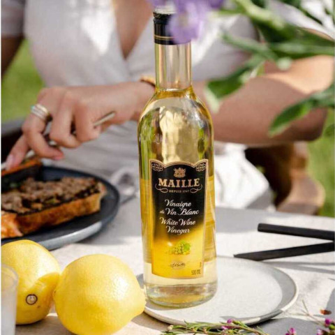 Giấm rượu trắng Maille White Wine Vinegar 500ml F102048