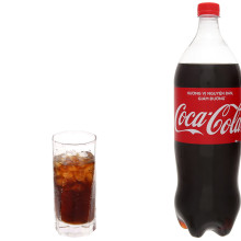 Nước ngọt Coca-Cola chai 1.5L