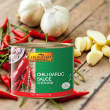 Tương ớt tỏi Lee Kum Kee 2.13 kg