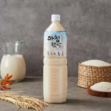 Nước gạo rang Woongjin Hàn Quốc 1.5L