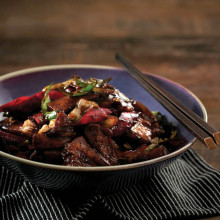 Tương đen Choonjang Black Bean Paste 18kg